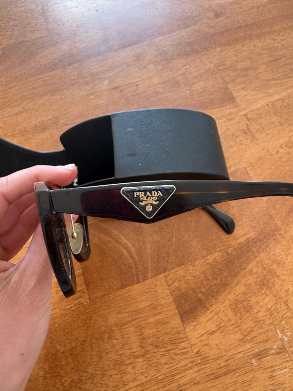 Prada Sunglasses - Picture 5 of 9